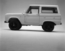 1966 Ford Bronco in Studio